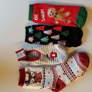 Christmas Socks - 4 Pair - Women's